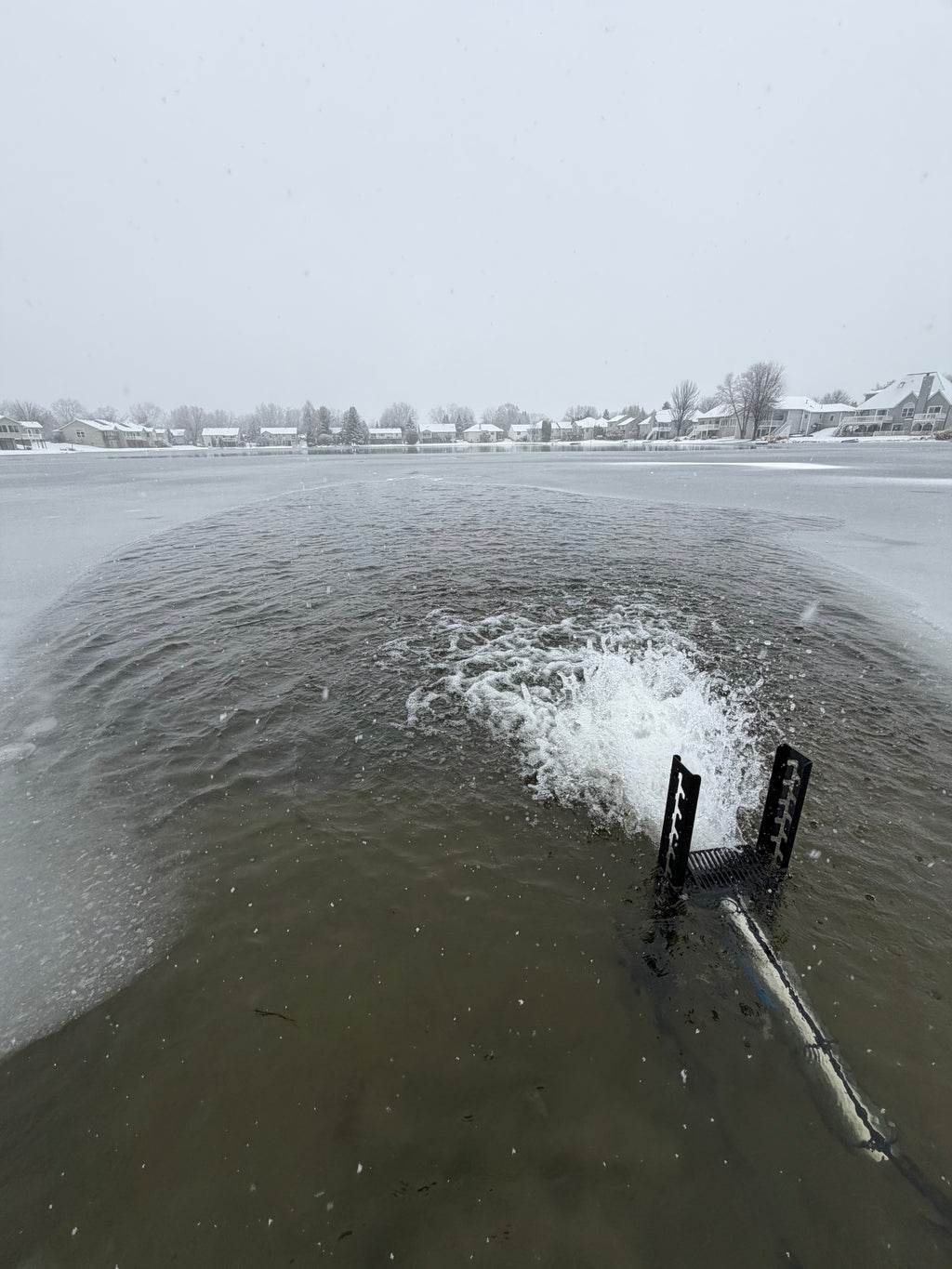 Deicer Perma-X Black Landscape Close